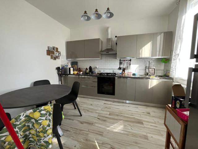 Villetta indipendente in vendita di 195 m² in Viale Porta Adige