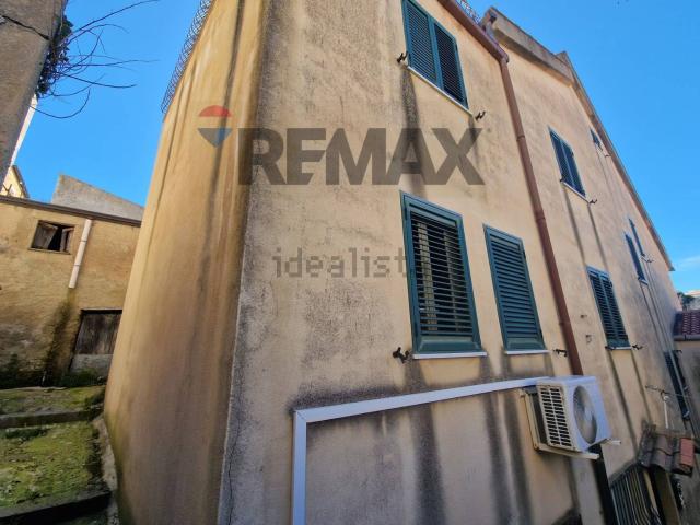 Villetta indipendente in vendita di 196 m² in Via Croce Valverde, 49