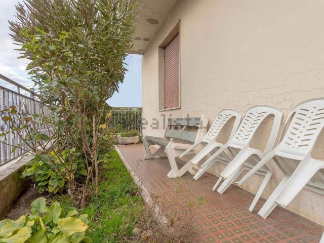 Villetta indipendente in vendita di 196 m² in Via Brasimone