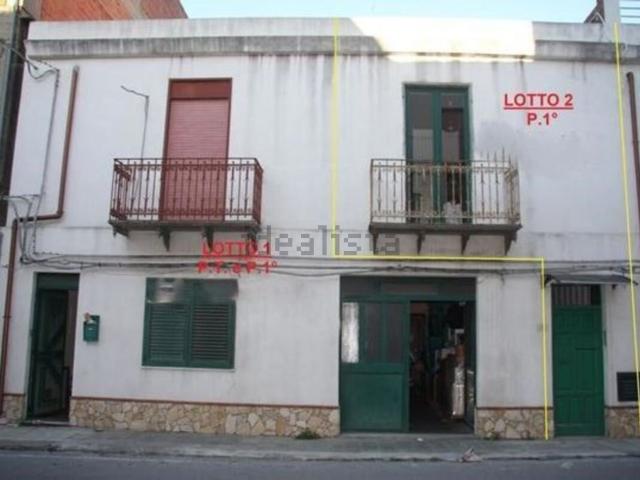 Villetta indipendente in vendita di 196 m² in Via XXI Ottobre, 10
