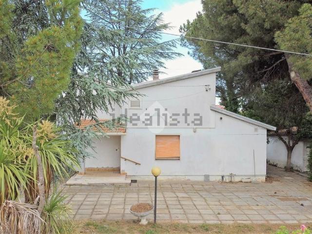 Villetta indipendente in vendita di 197 m² in Via Cupa
