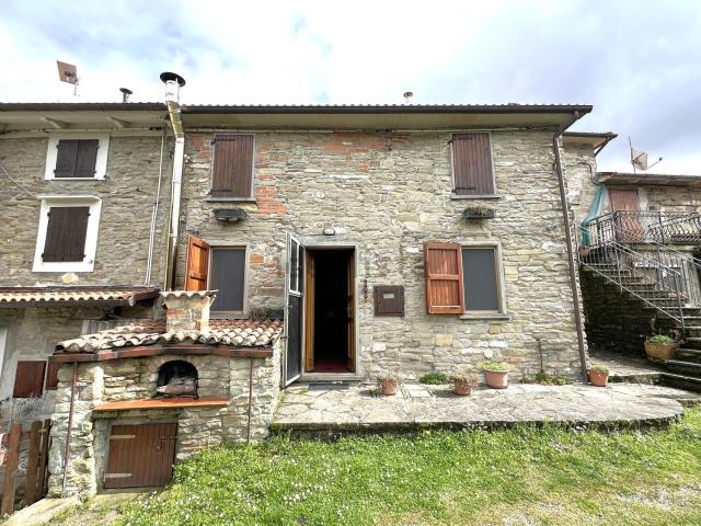 Villetta indipendente in vendita di 197 m² in Via Le Pille, 9