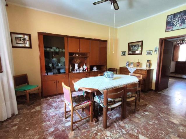 Villetta indipendente in vendita di 197 m² in Via Santa Anastasia