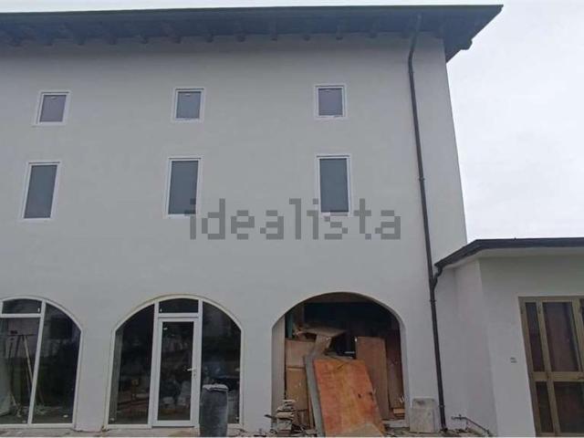 Villetta indipendente in vendita di 198 m²