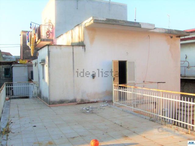 Villetta indipendente in vendita di 198 m² in Via Milano