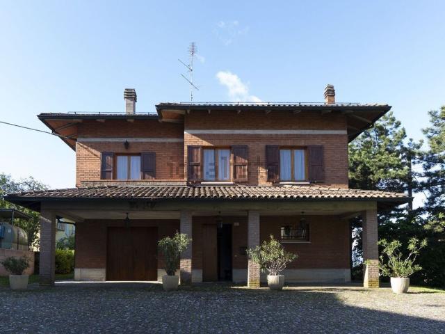 Villetta indipendente in vendita di 199 m² in Via Monte Valestra, 1