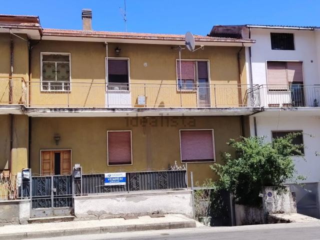 Villetta indipendente in vendita di 199 m² in Via San Francesco