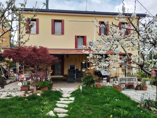 Villetta indipendente in vendita di 200 m²