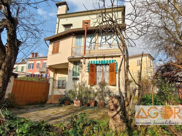 Villetta indipendente in vendita di 200 m²