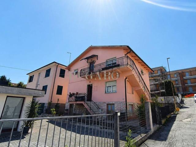 Villetta indipendente in vendita di 200 m²