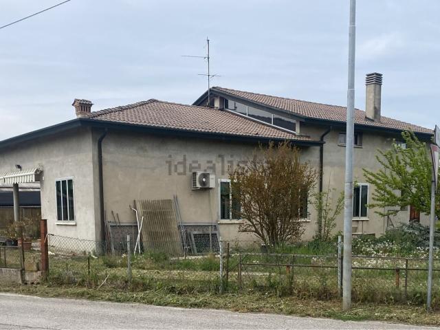 Villetta indipendente in vendita di 200 m²