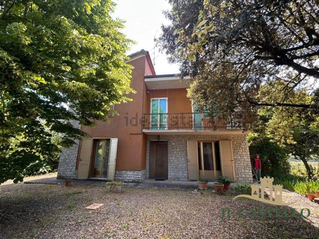Villetta indipendente in vendita di 200 m²