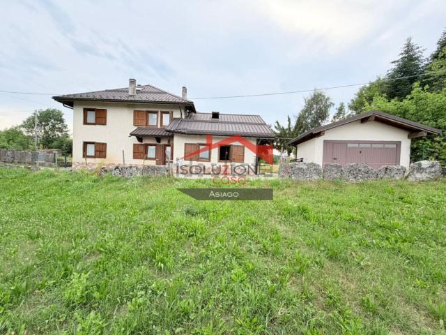 Villetta indipendente in vendita di 200 m²
