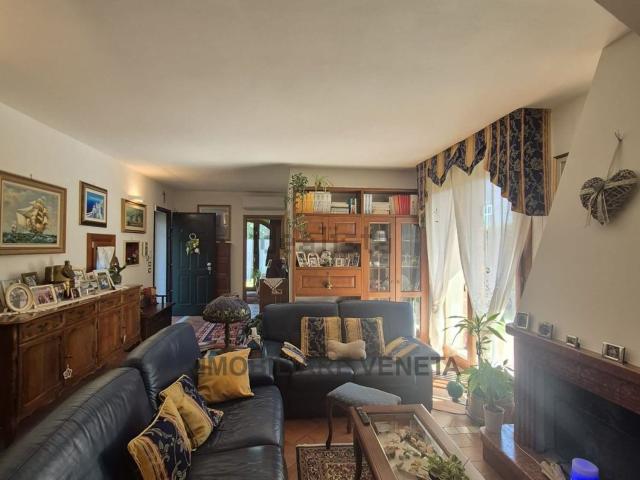 Villetta indipendente in vendita di 200 m²