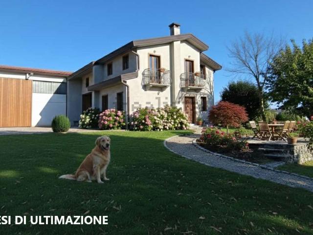 Villetta indipendente in vendita di 200 m²