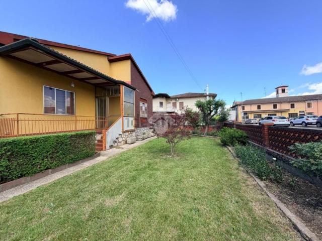 Villetta indipendente in vendita di 200 m²