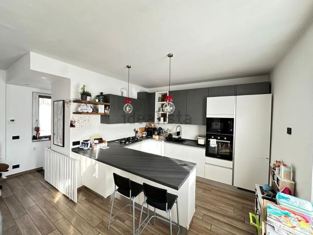 Villetta indipendente in vendita di 200 m²