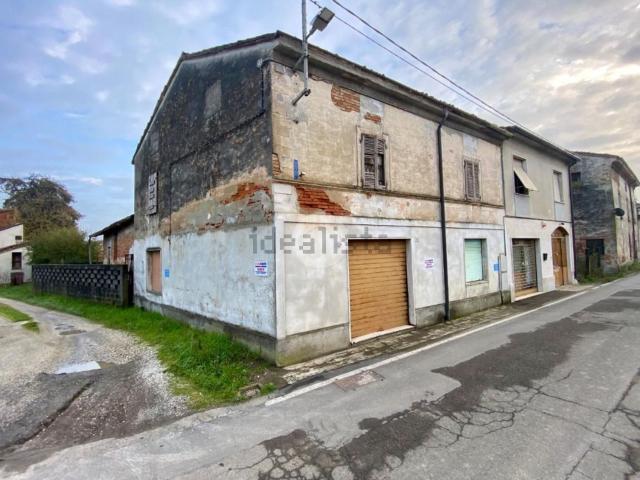 Villetta indipendente in vendita di 200 m² in Via 25 Aprile, 65