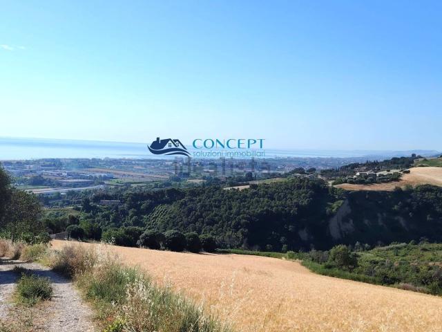 Villetta indipendente in vendita di 200 m² in Via Colle S.Martino