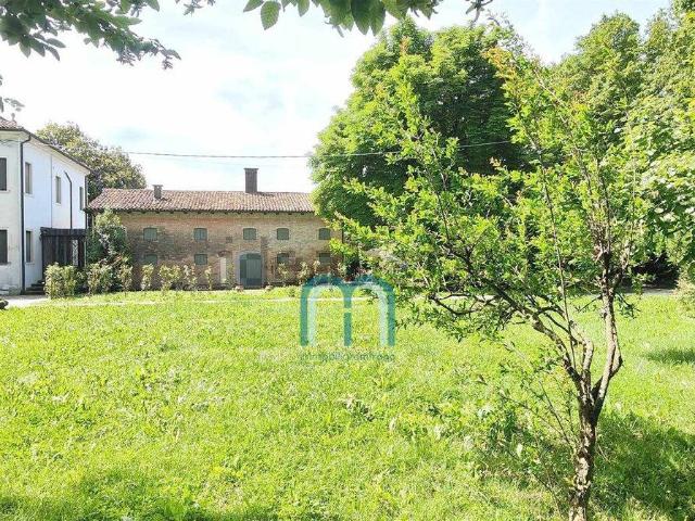 Villetta indipendente in vendita di 200 m² in Via Cavin di Sala, 80