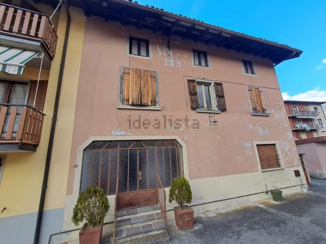 Villetta indipendente in vendita di 200 m² in Via Cadoriano, 7