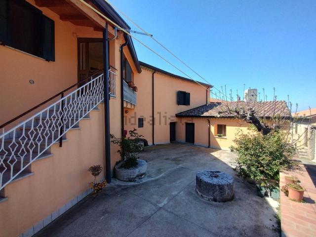 Villetta indipendente in vendita di 200 m² in Via Capo del Colle