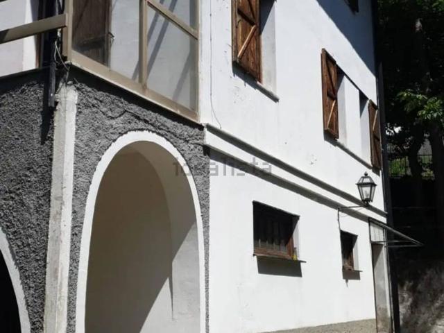 Villetta indipendente in vendita di 200 m² in Via Cian del Pei