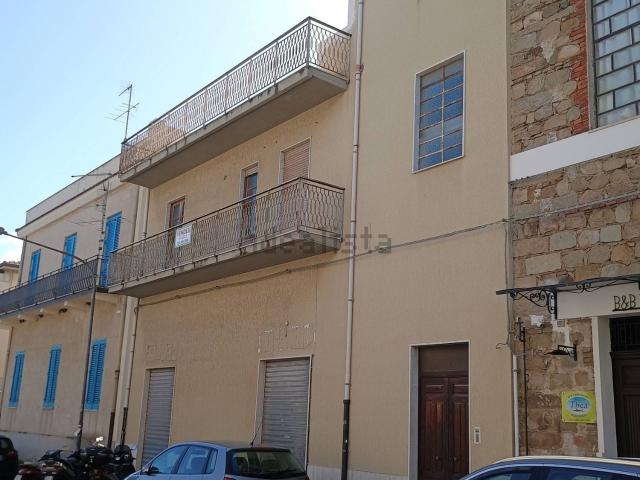 Villetta indipendente in vendita di 200 m² in Via Cirino Scaglione, 5