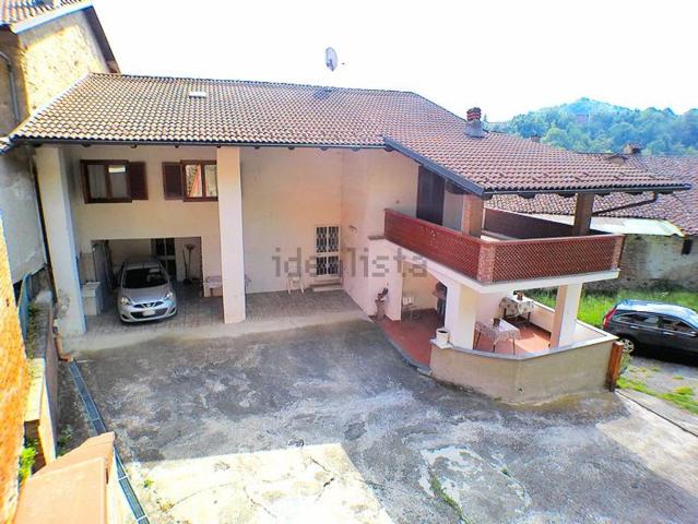 Villetta indipendente in vendita di 200 m² in Via Curto