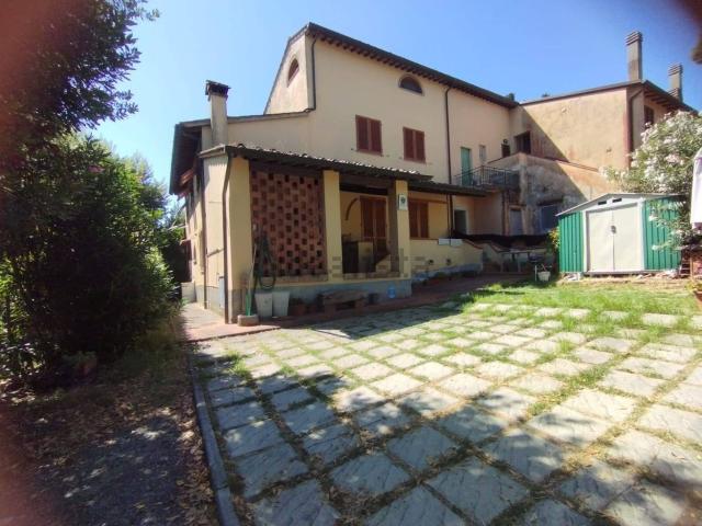 Villetta indipendente in vendita di 200 m² in Via Cusignano