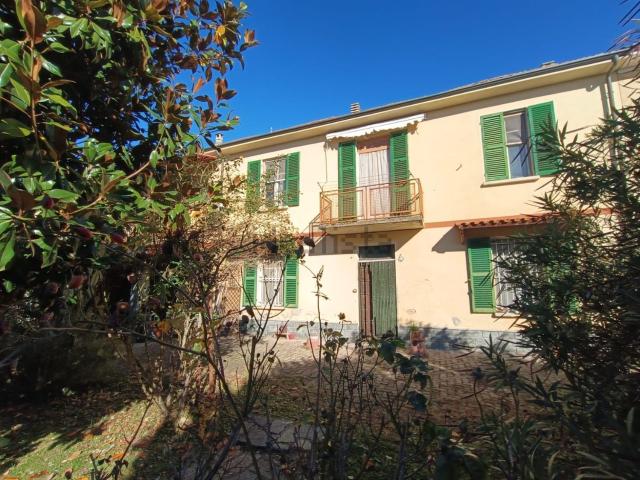 Villetta indipendente in vendita di 200 m² in Via Antonio Piccarolo