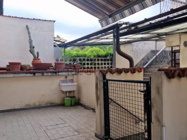 Villetta indipendente in vendita di 200 m² in Via Alessandro Manzoni