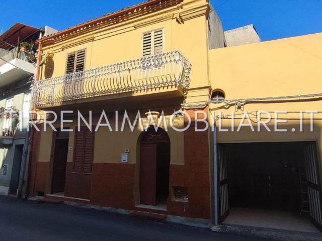 Villetta indipendente in vendita di 200 m² in Via Assunta, 45