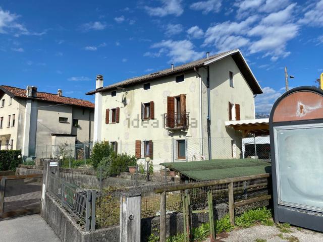 Villetta indipendente in vendita di 200 m² in Via Bios, 201