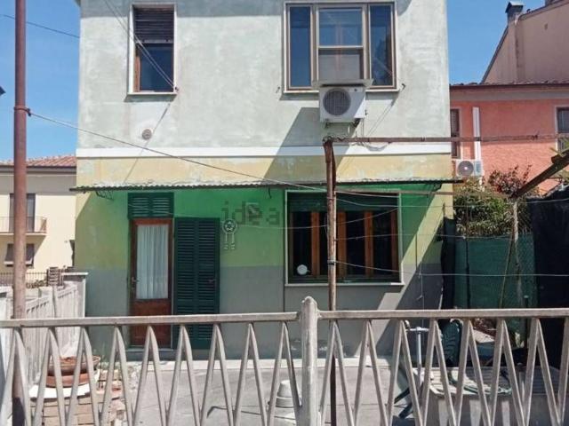 Villetta indipendente in vendita di 200 m² in Via G. B. Barsuglia, 123