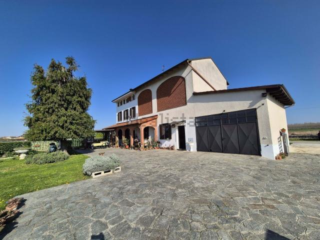 Villetta indipendente in vendita di 200 m² in Via Gabbone, 8