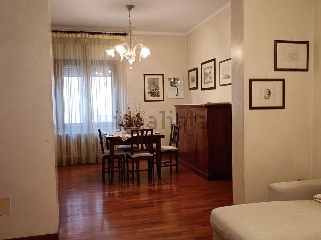 Villetta indipendente in vendita di 200 m² in Via Giuseppe Giusti