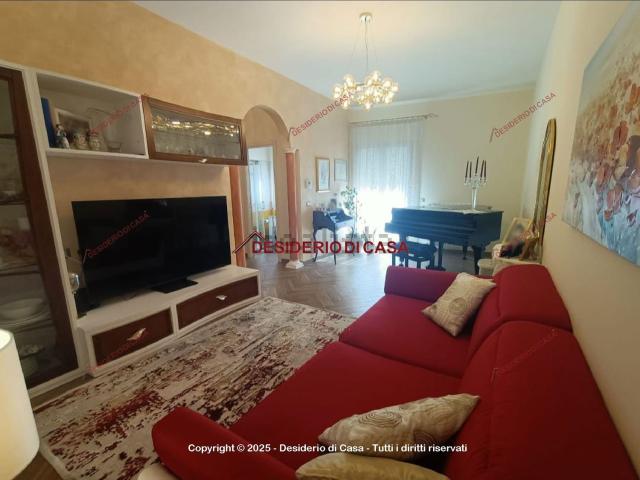 Villetta indipendente in vendita di 200 m² in Via Giuseppe Sirena, 25