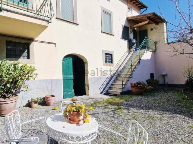 Villetta indipendente in vendita di 200 m² in Via del Castello