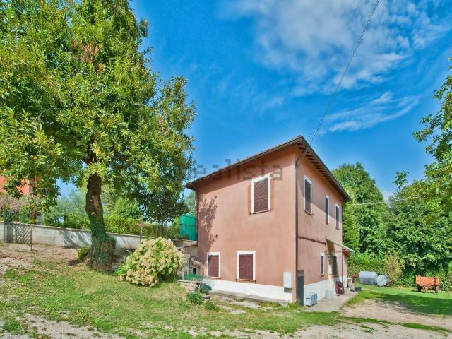 Villetta indipendente in vendita di 200 m² in Via della Mediana, 10