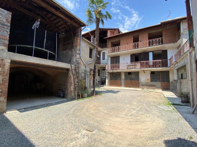 Villetta indipendente in vendita di 200 m² in Via della Vittoria