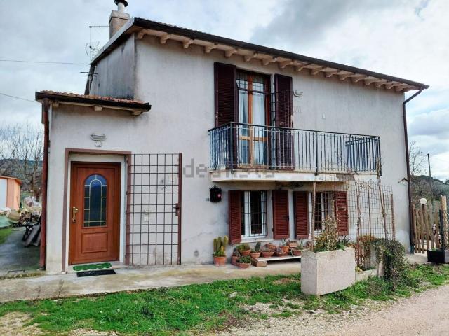 Villetta indipendente in vendita di 200 m² in Via delle Macine