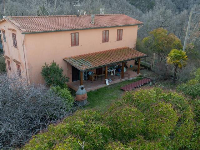 Villetta indipendente in vendita di 200 m² in Via di Gaville
