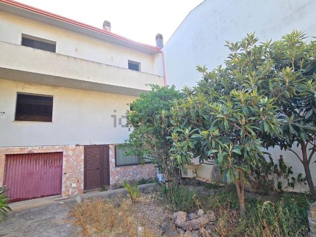 Villetta indipendente in vendita di 200 m² in Via I Maggio