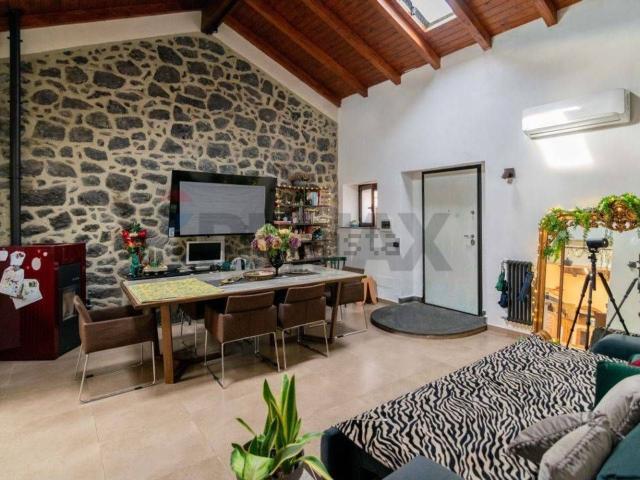 Villetta indipendente in vendita di 200 m² in Via Molise, 33
