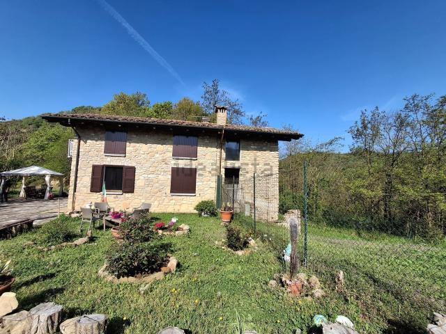 Villetta indipendente in vendita di 200 m² in Via Monte delle Formiche