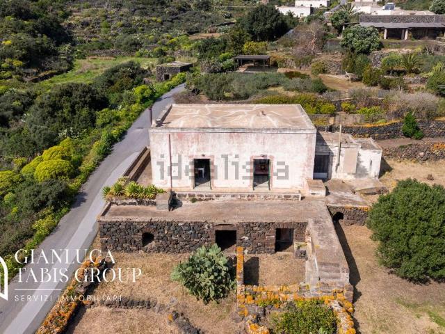 Villetta indipendente in vendita di 200 m² in Via Madonna del Rosario, 103