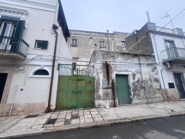 Villetta indipendente in vendita di 200 m² in Via Maggio 1648, 62