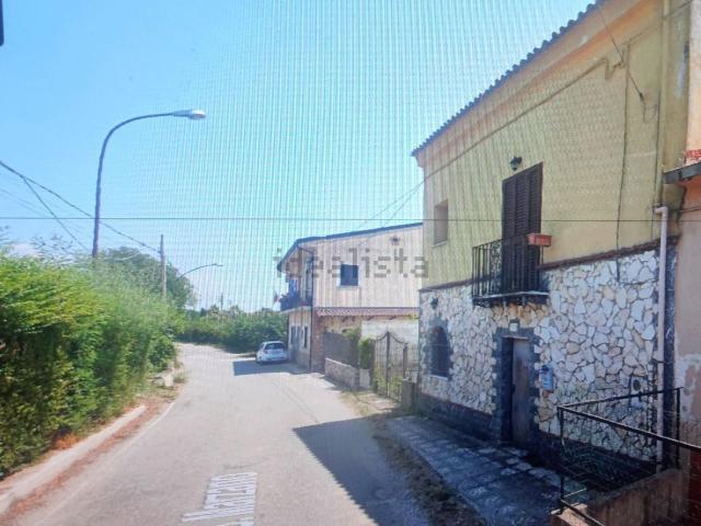 Villetta indipendente in vendita di 200 m² in Via San Marzano