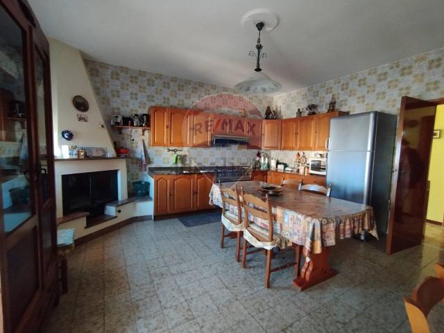 Villetta indipendente in vendita di 200 m² in Via Santo Stefano